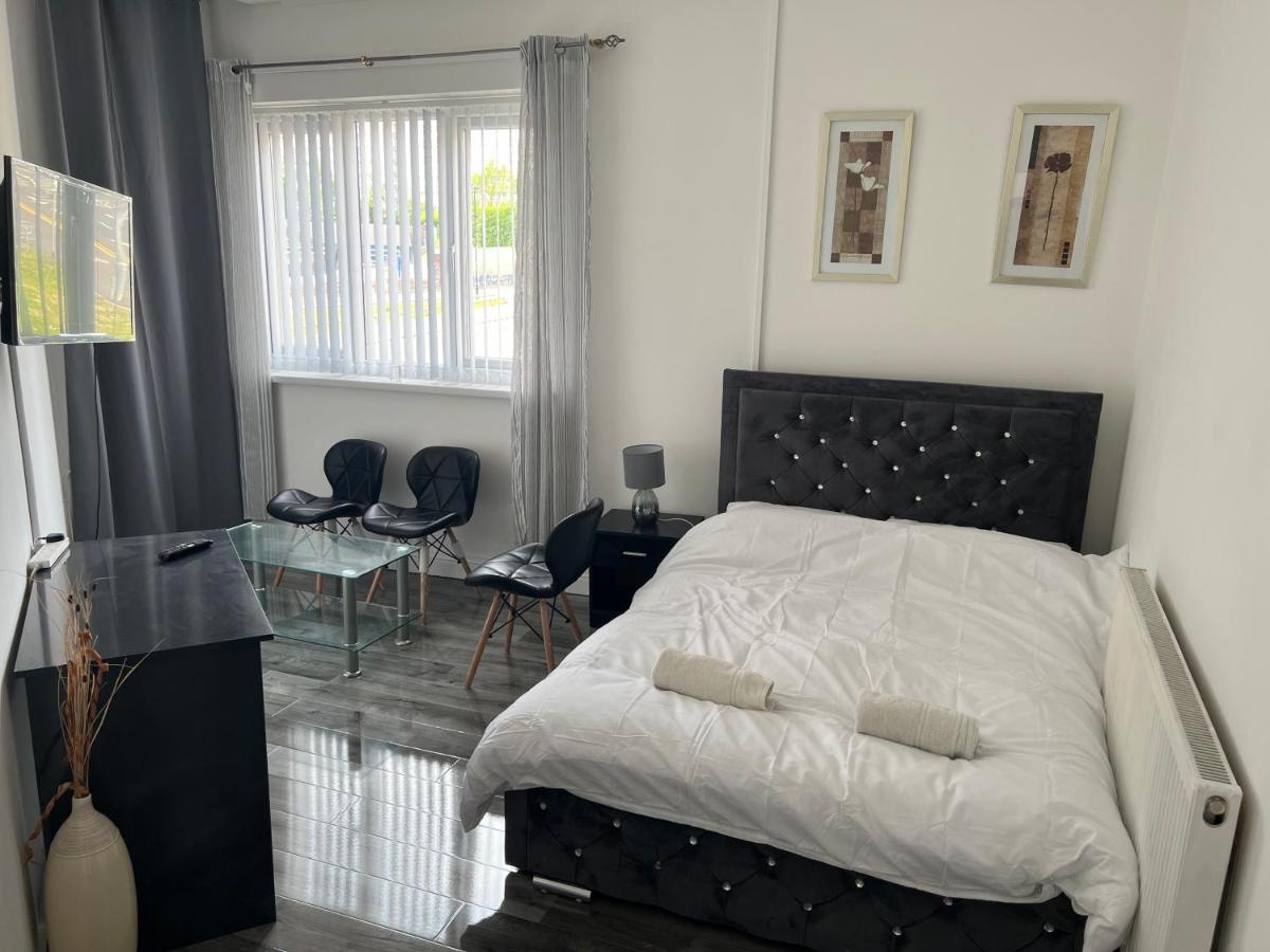 Zams Rooms Stoke-on-Trent Esterno foto
