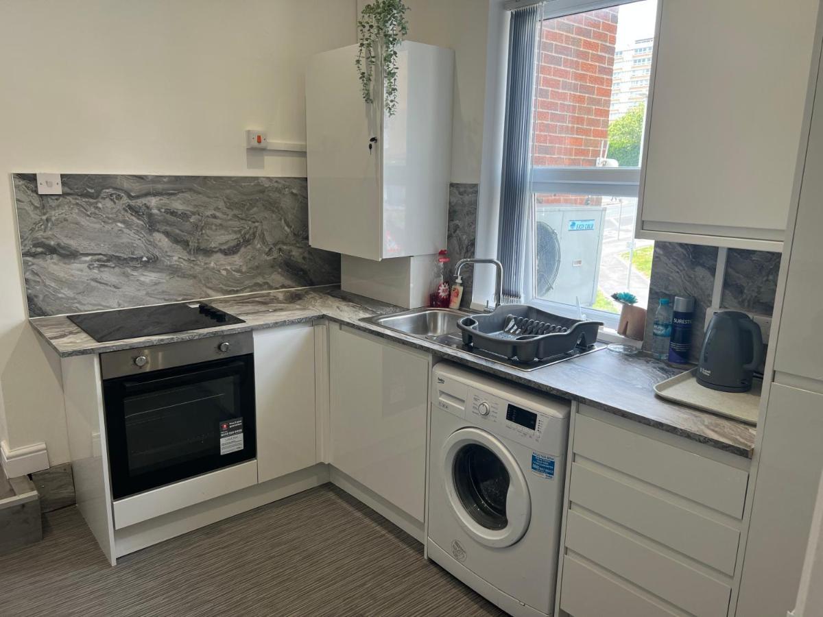Zams Rooms Stoke-on-Trent Esterno foto